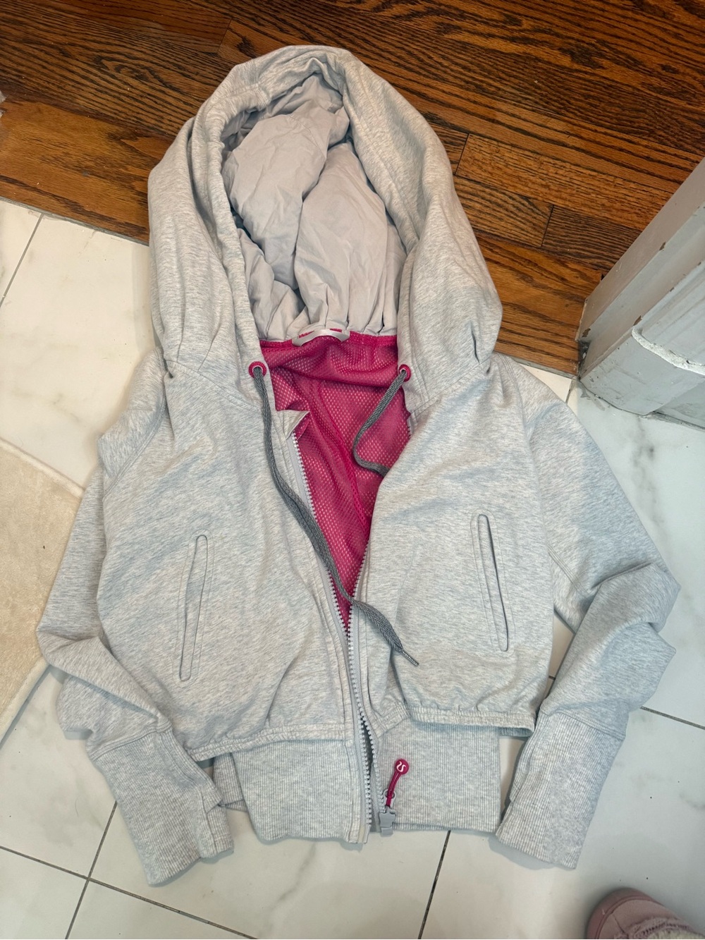 Light Gray Hooded Lululemon hoodie Jacket with Pink Lining
